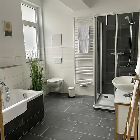 discovAIR - Eisenach Karl14 - Vollausgestattete Apartments mit Netflix in der Fussgängerzone Zimmer foto