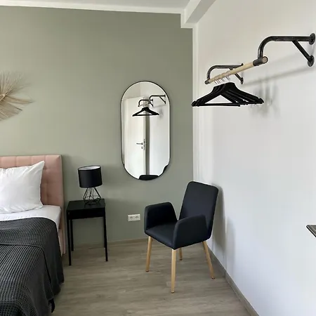 discovAIR - Eisenach Karl14 - Vollausgestattete Apartments mit Netflix in der Fussgängerzone Zimmer foto
